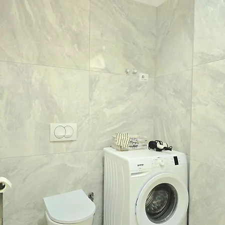 Daire Sunny Penthouse - 216 *