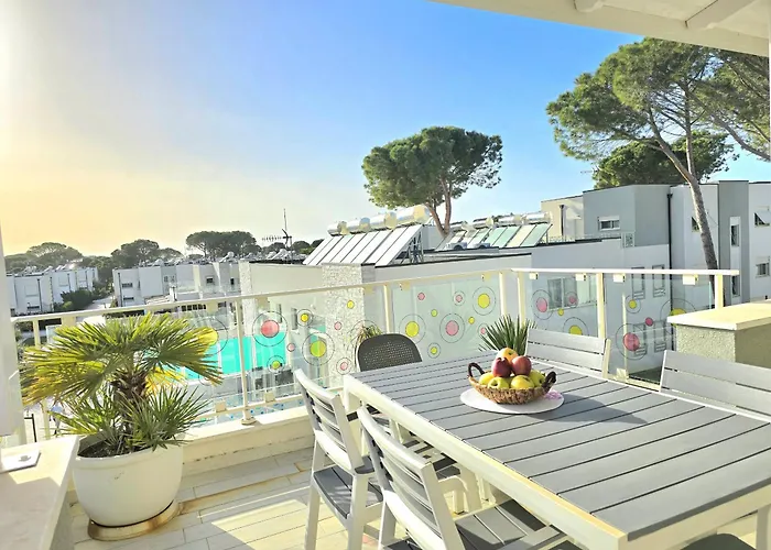 Sunny Penthouse - 216 Apartament