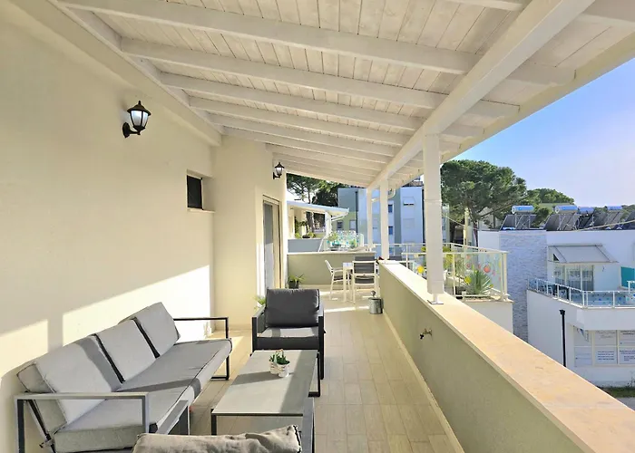 Sunny Penthouse - 216 Apartament Durrës