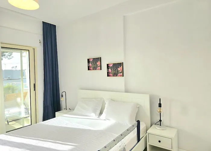 Sunny Penthouse - 216 Apartament Durrës