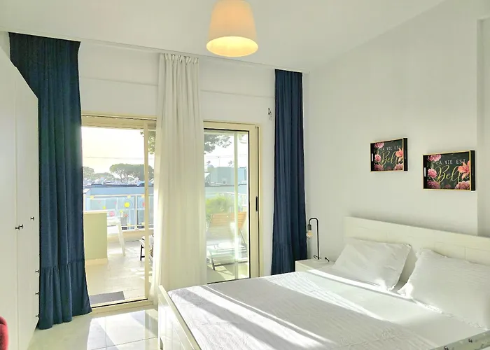 Sunny Penthouse - 216 Durrës